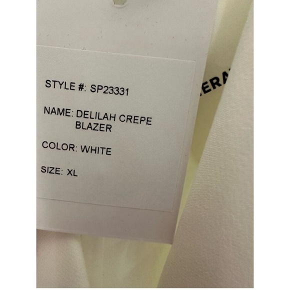 Generation Love Delilah Crepe Blazer in White SIZES XL and 2XL. SALE - Picture 8 of 11